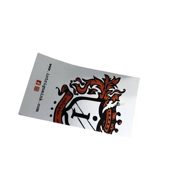 Distressed With Holes Montana Smiley Face Tshirt Large Grey Gray NWT - Picture 7 of 8